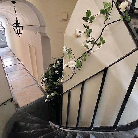Appartamento "Spagna Spanish Steps" By FlatinRzym Zewnętrze zdjęcie